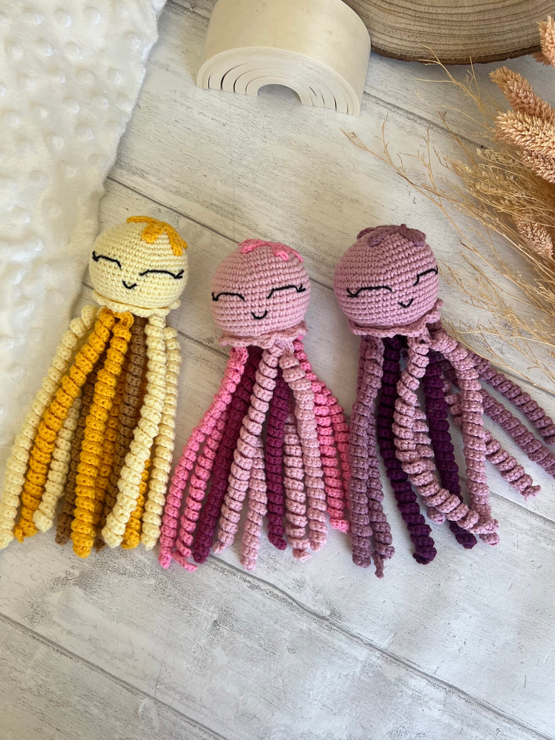 Peluche pieuvre au crochet
