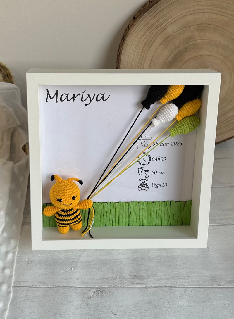Cadre de naissance l'abeille Maya