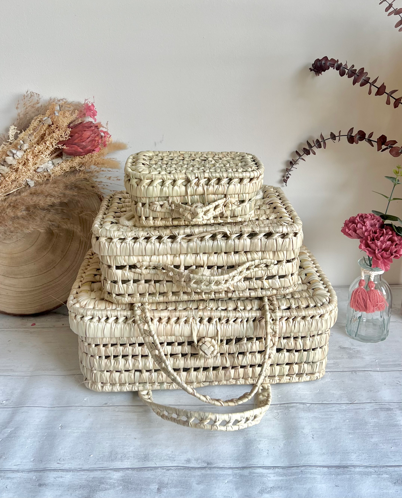 Valisette customisée en feuilles de palmier
