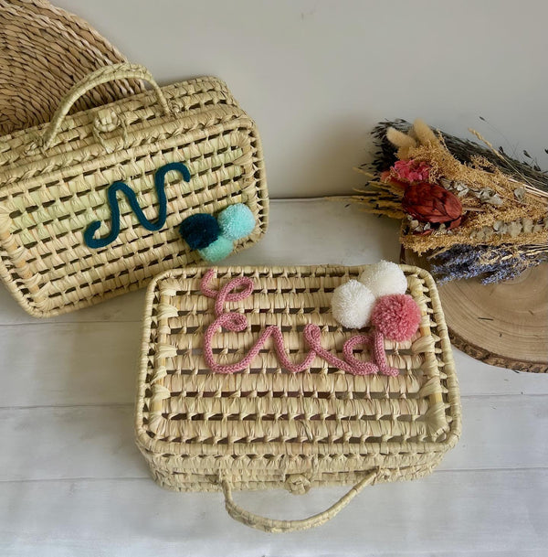 Valisette customisée en feuilles de palmier
