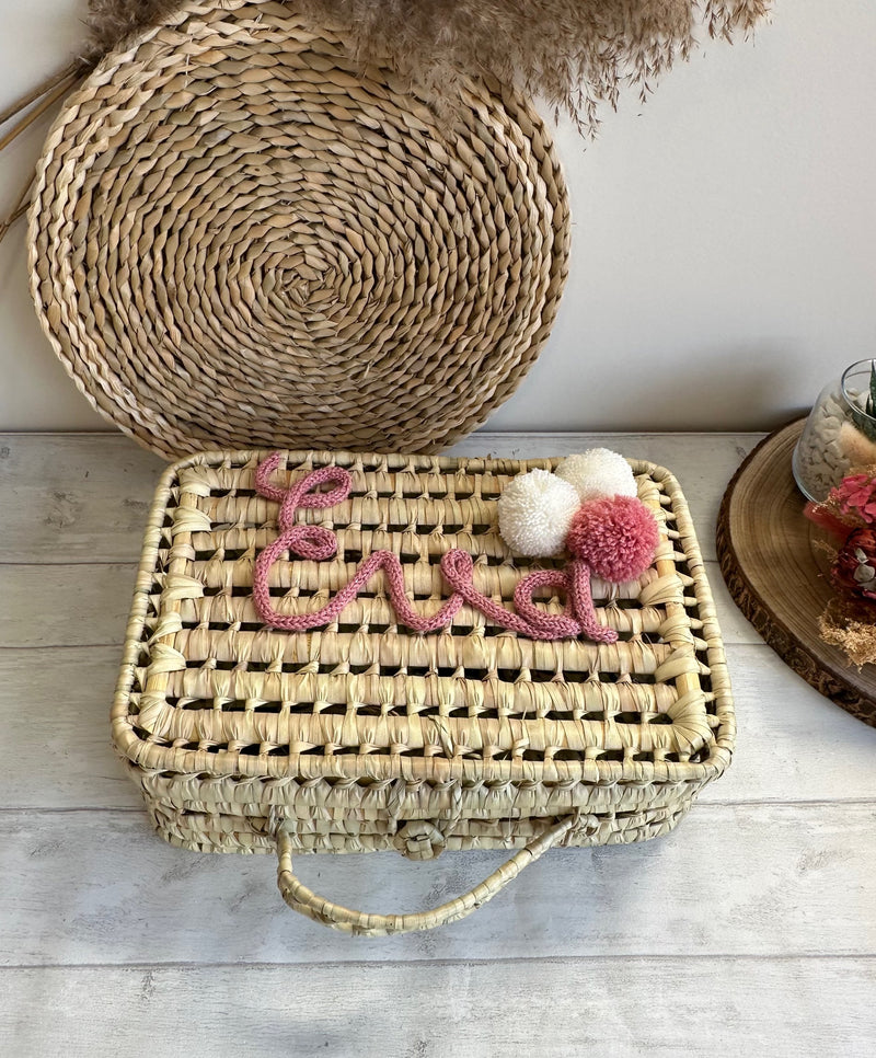 Valisette customisée en feuilles de palmier