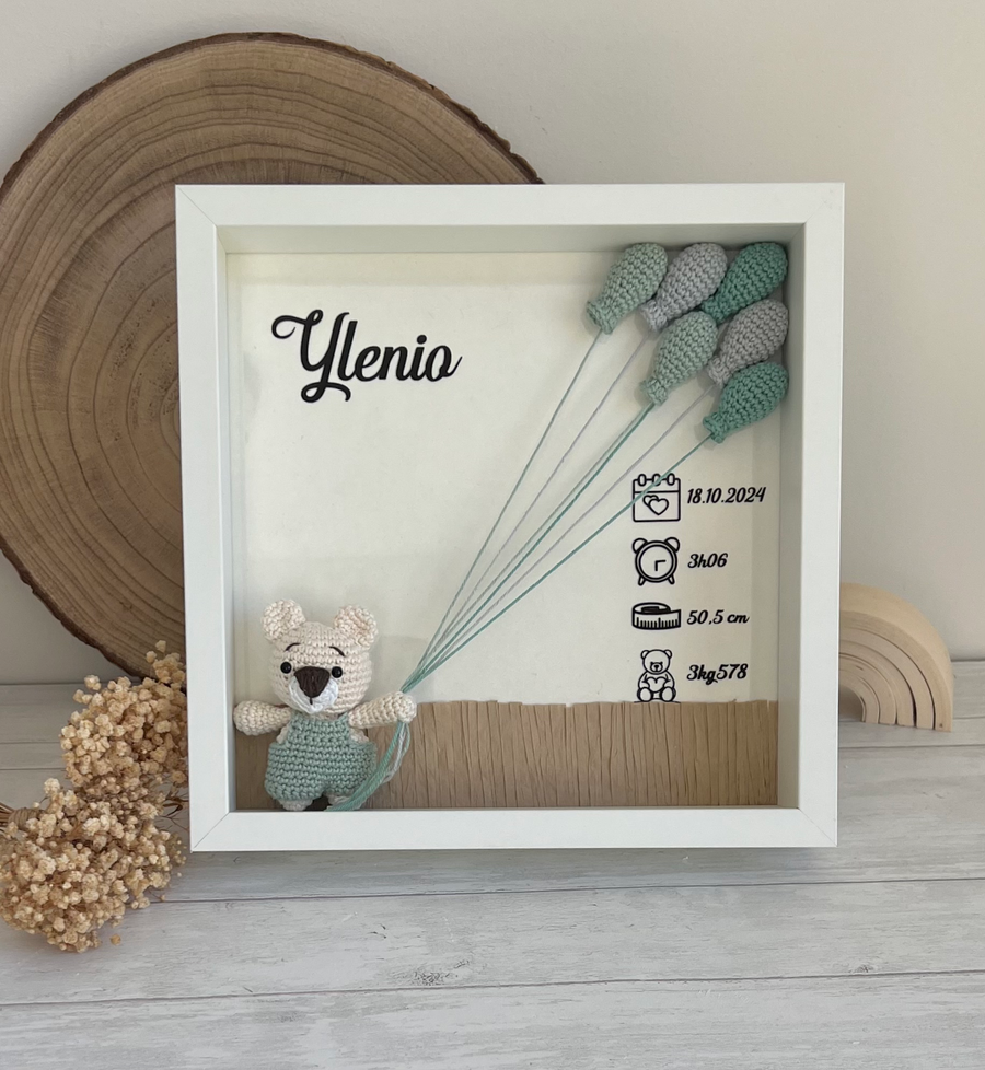 Cadre de naissance ourson beige