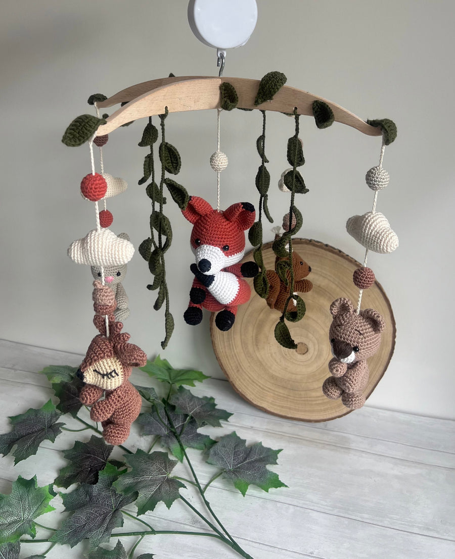 Mobile musical animaux de la forêt