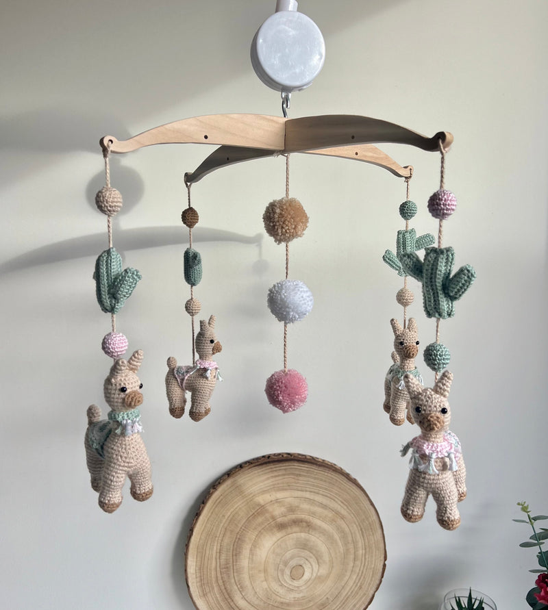 Mobile musical lama